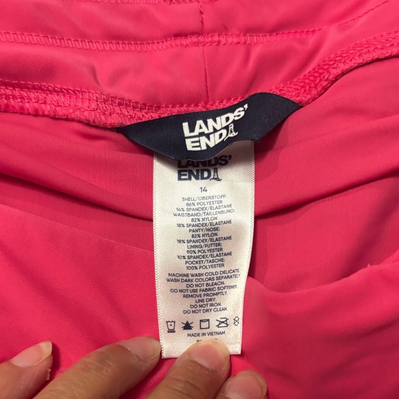 Lands' End Women's Vibrant Pink Athletic Shorts - Picture 2 of 4